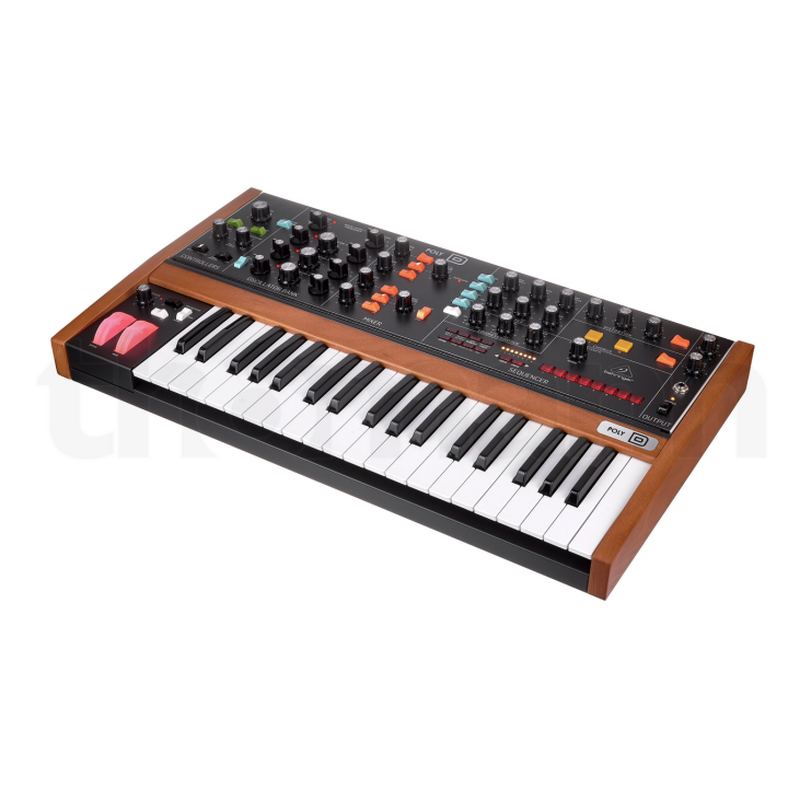 Behringer Poly D